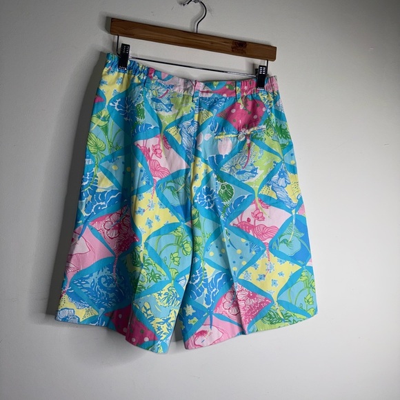 Vintage Women’s Lily Pulitzer Bermuda Patchwork Shorts - Picture 2 of 6